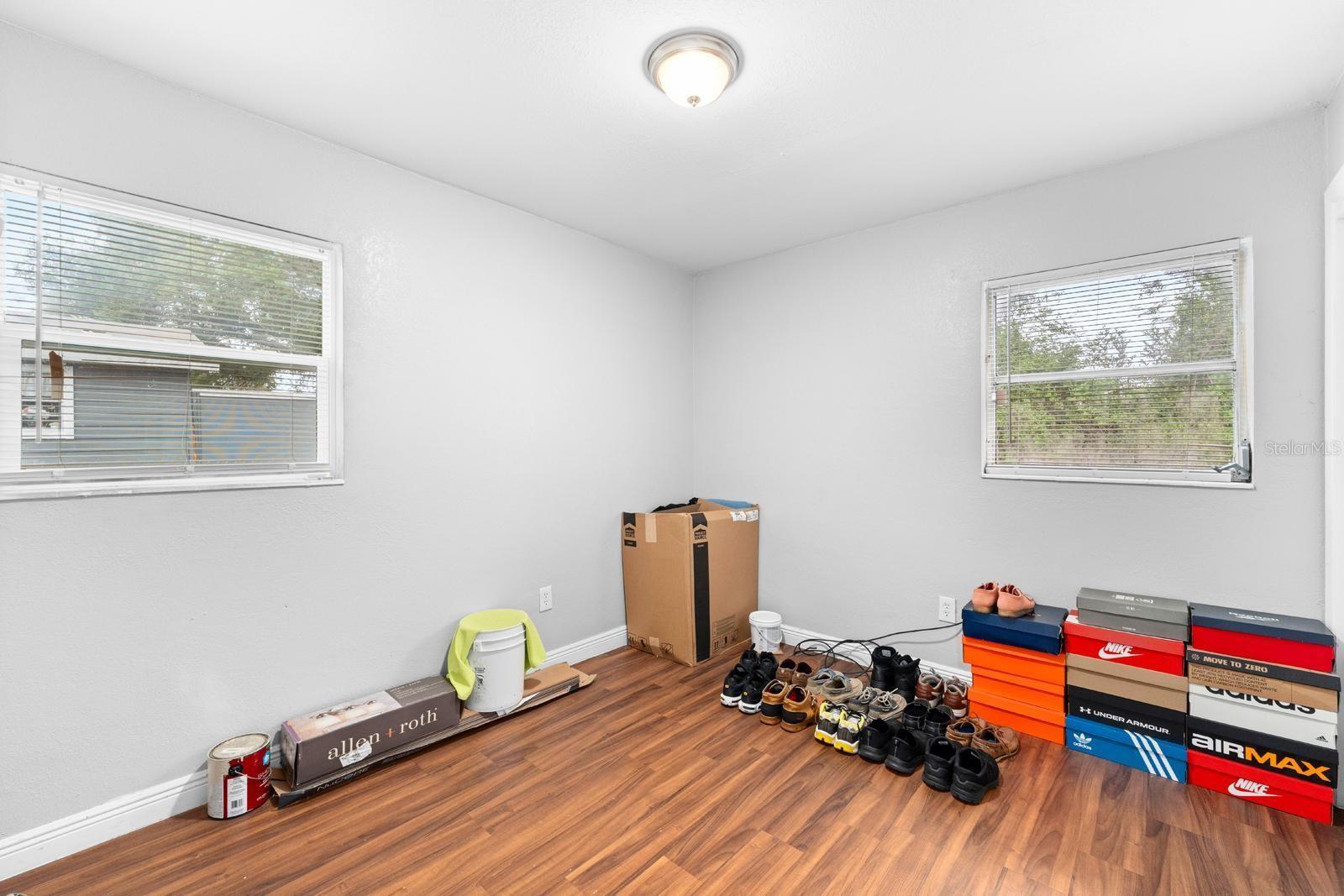 ENGLEWOOD - Residential