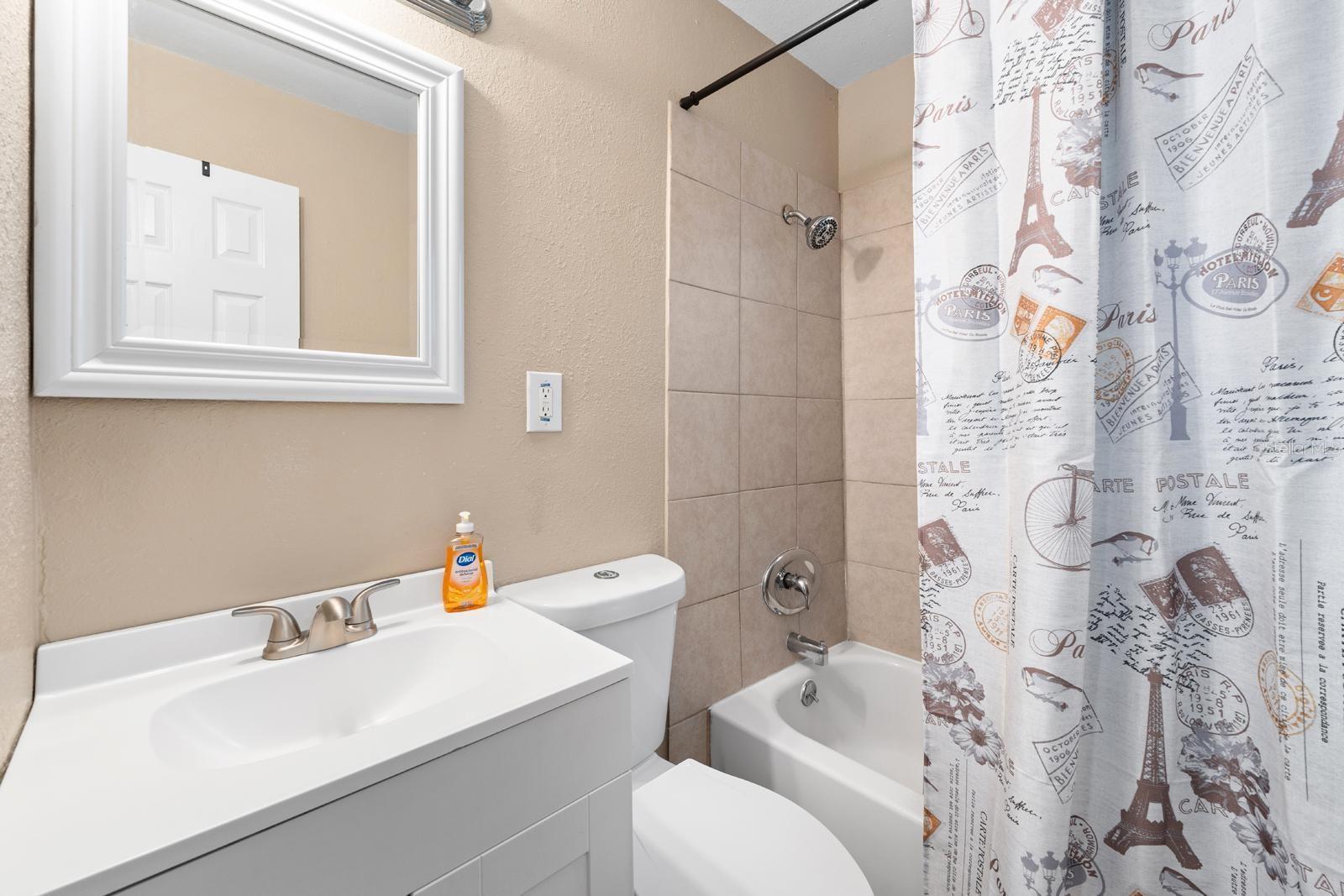 ENGLEWOOD - Residential