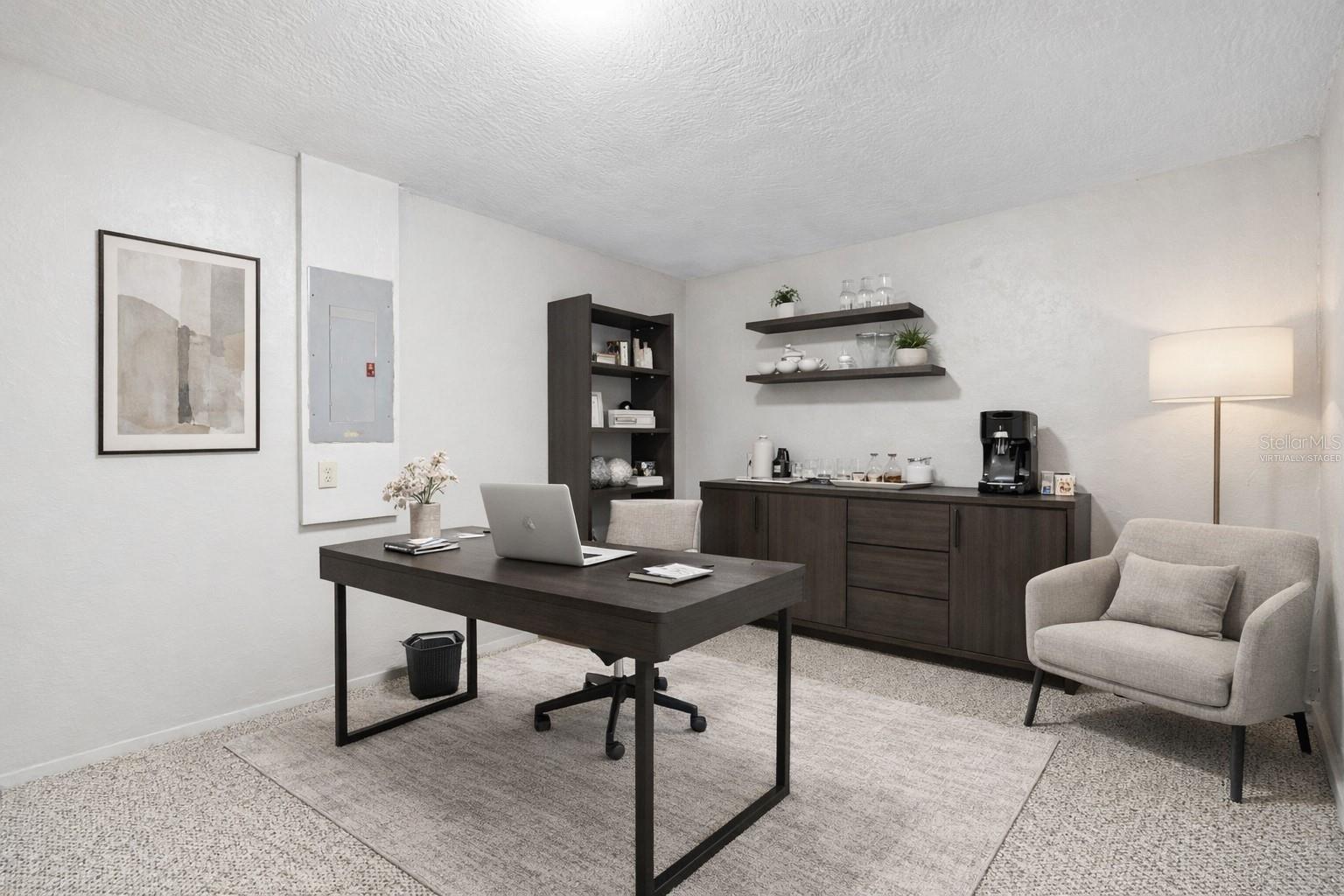 DELTONA LAKES UNIT 04 - Residential