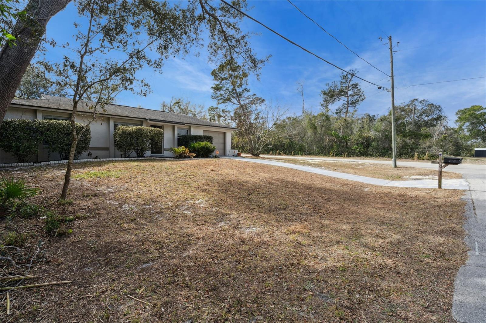 DELTONA LAKES UNIT 04 - Residential