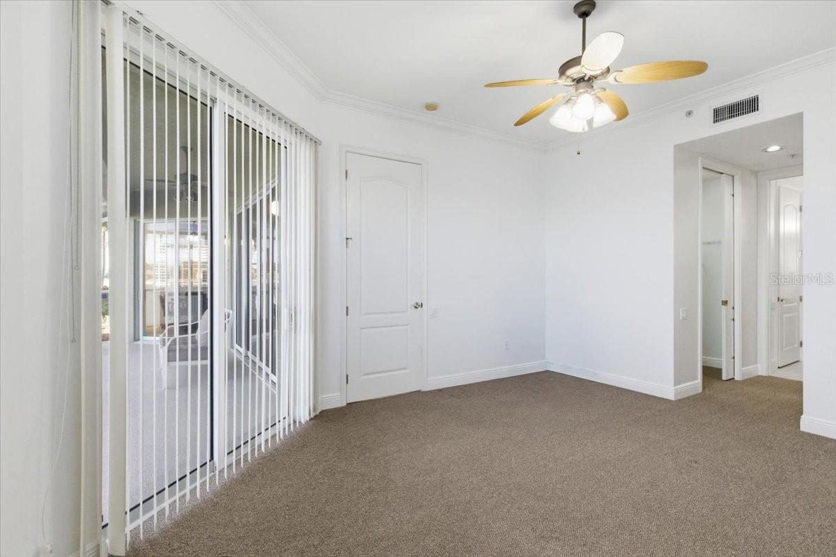 MOORINGS AT EDGEWATER II CONDO - Residential