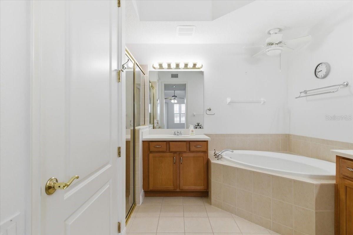 MOORINGS AT EDGEWATER II CONDO - Residential