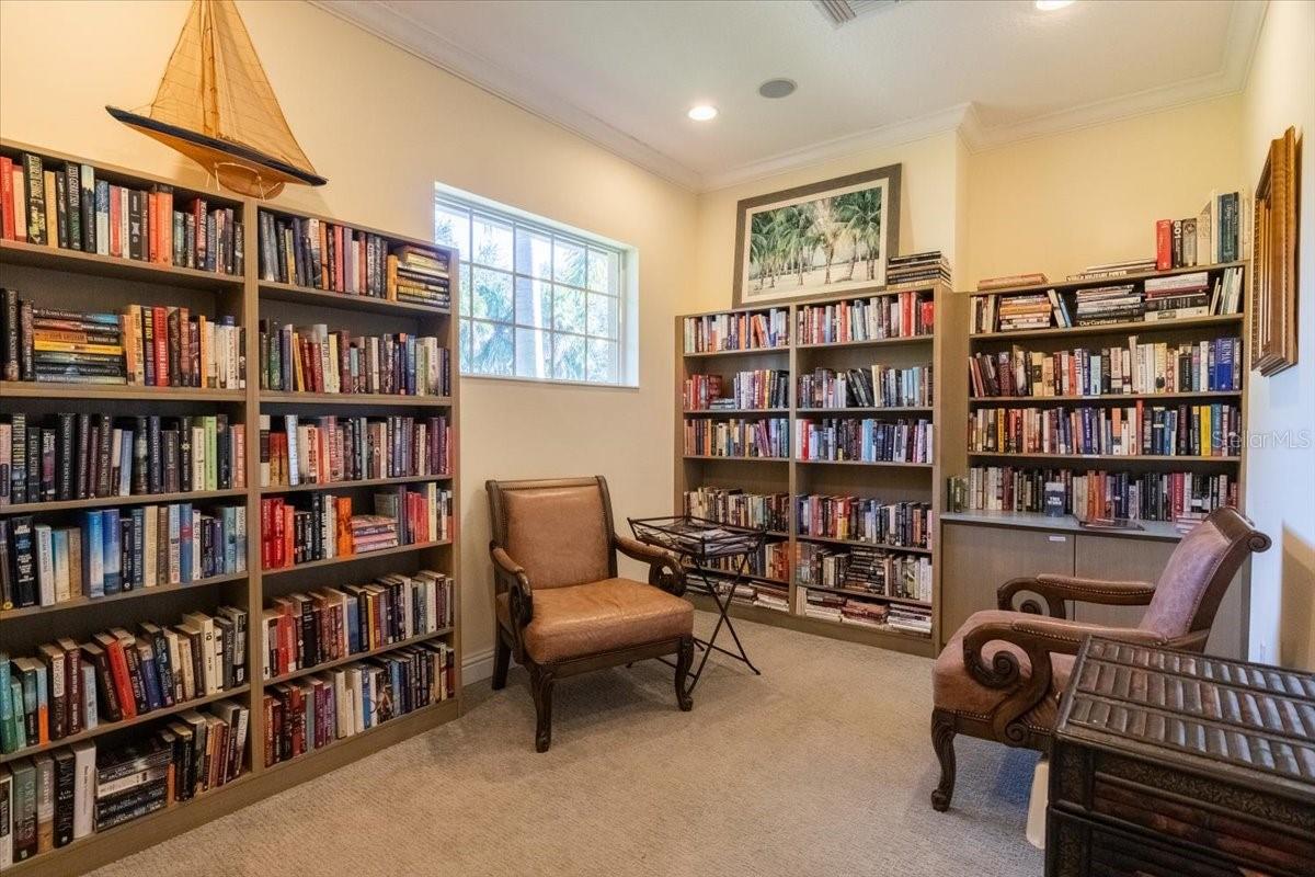 MOORINGS AT EDGEWATER II CONDO - Residential