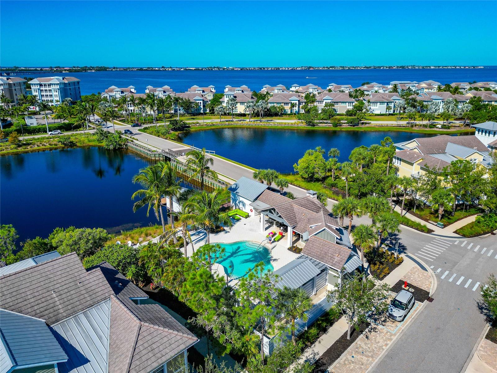 MARINA WALK ON ONE PARTICULAR HARBOUR 2 - Residential