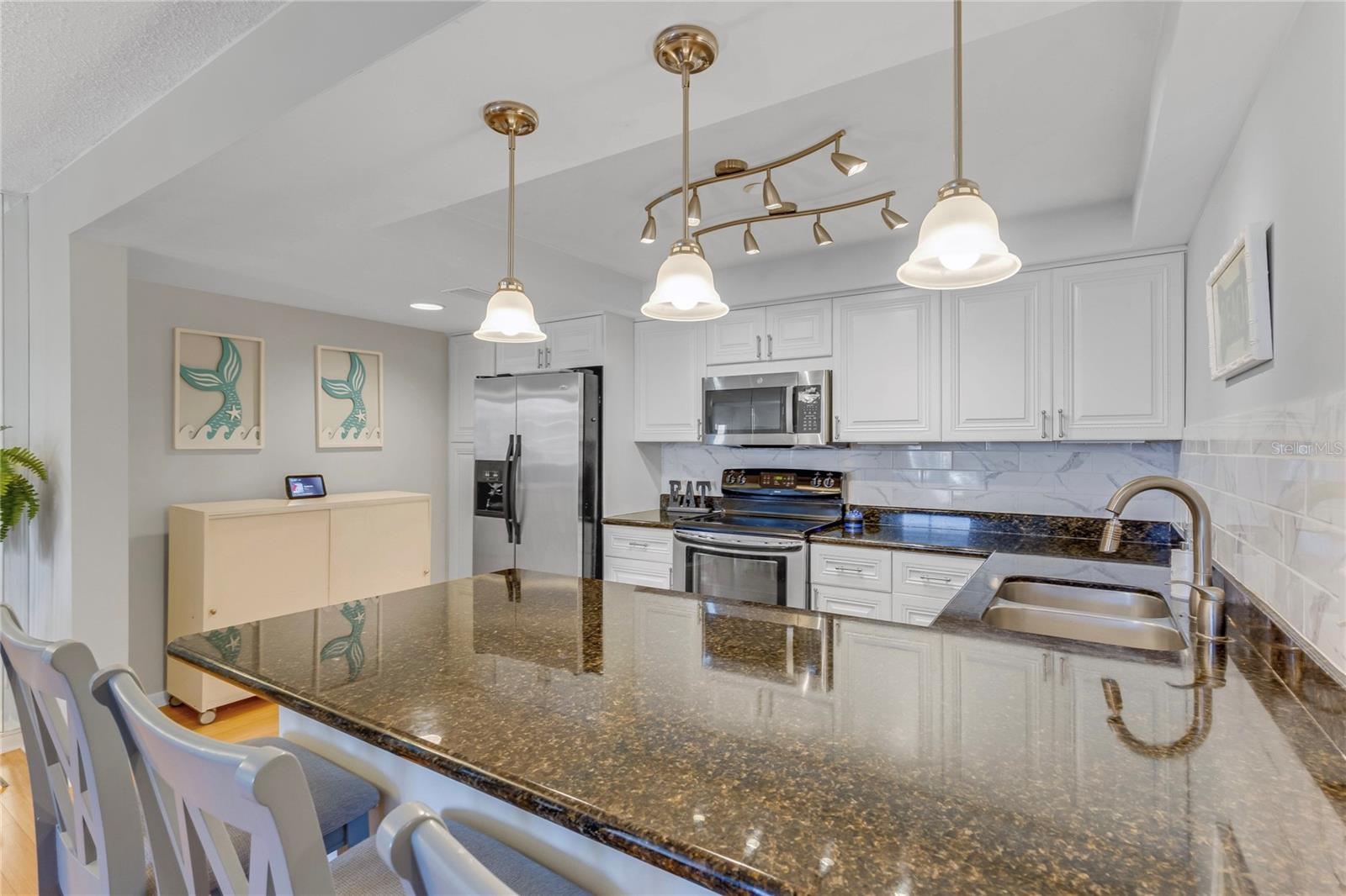1460 GULF BOULEVARD 406
