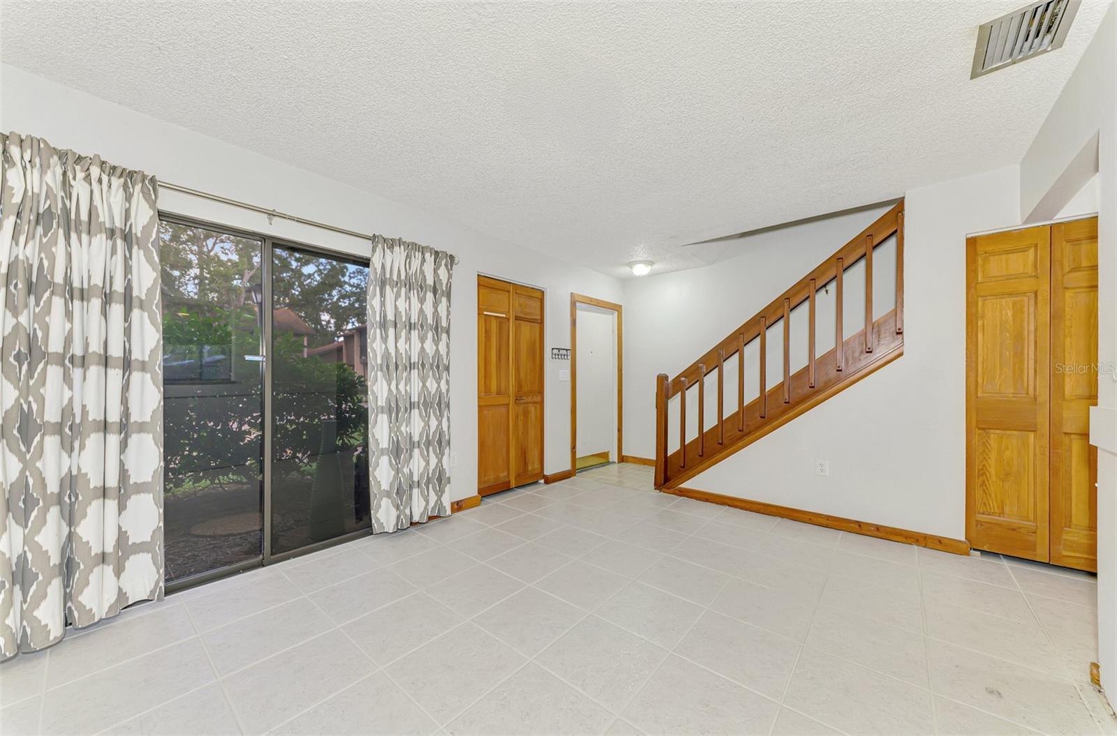 SUNRIDGE 2 - Residential
