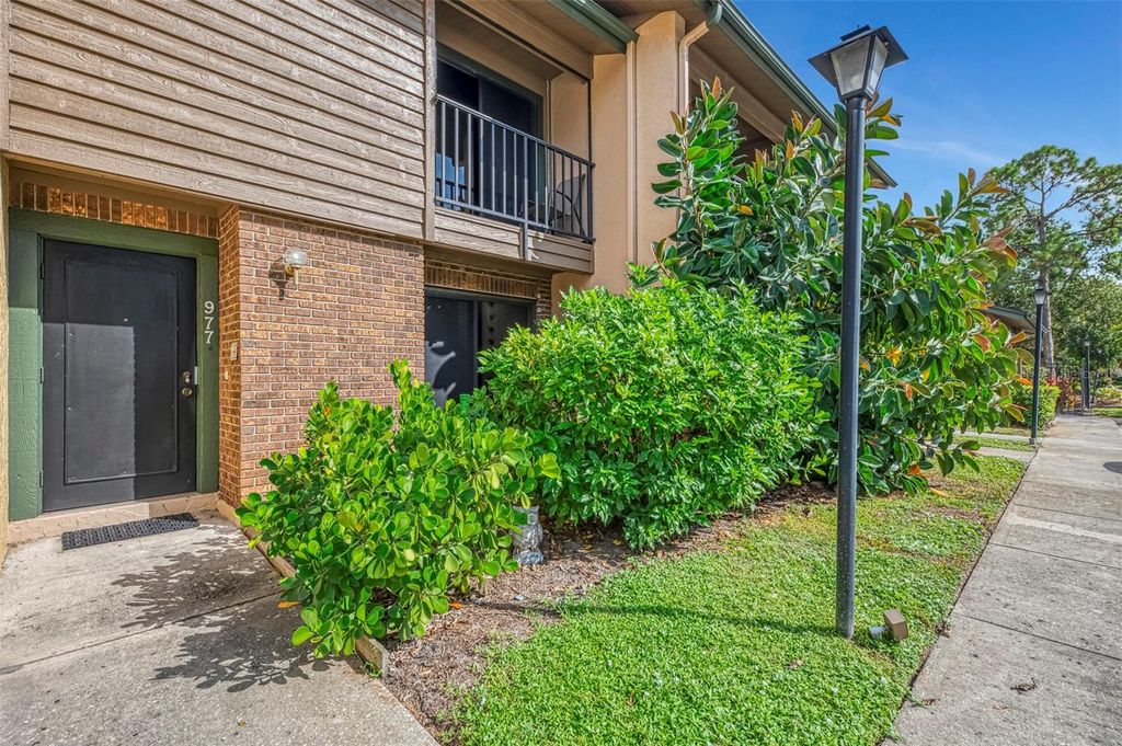 Photo of 977 Sunridge Drive #113, Sarasota, FL 34234 (MLS # A4667559)