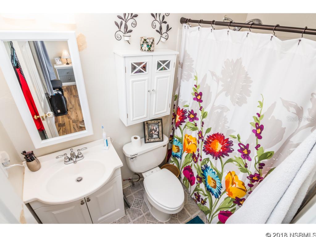 Florida Shores 01 - Residential