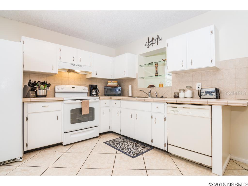 Florida Shores 01 - Residential