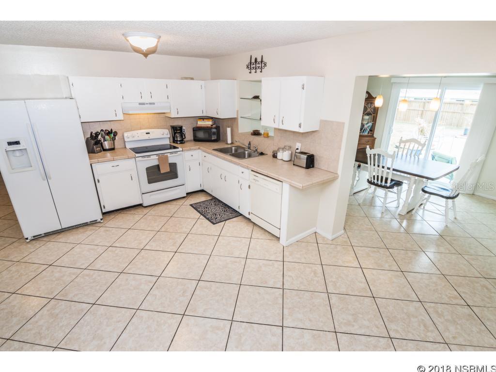 Florida Shores 01 - Residential