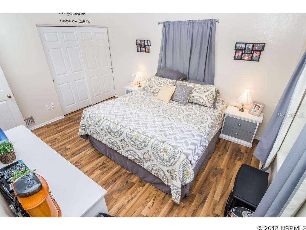 Florida Shores 01 - Residential