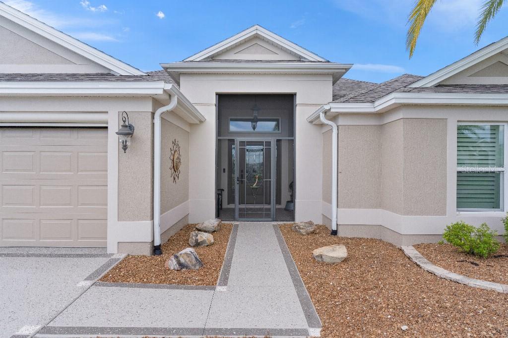 980 PICKERING PATH