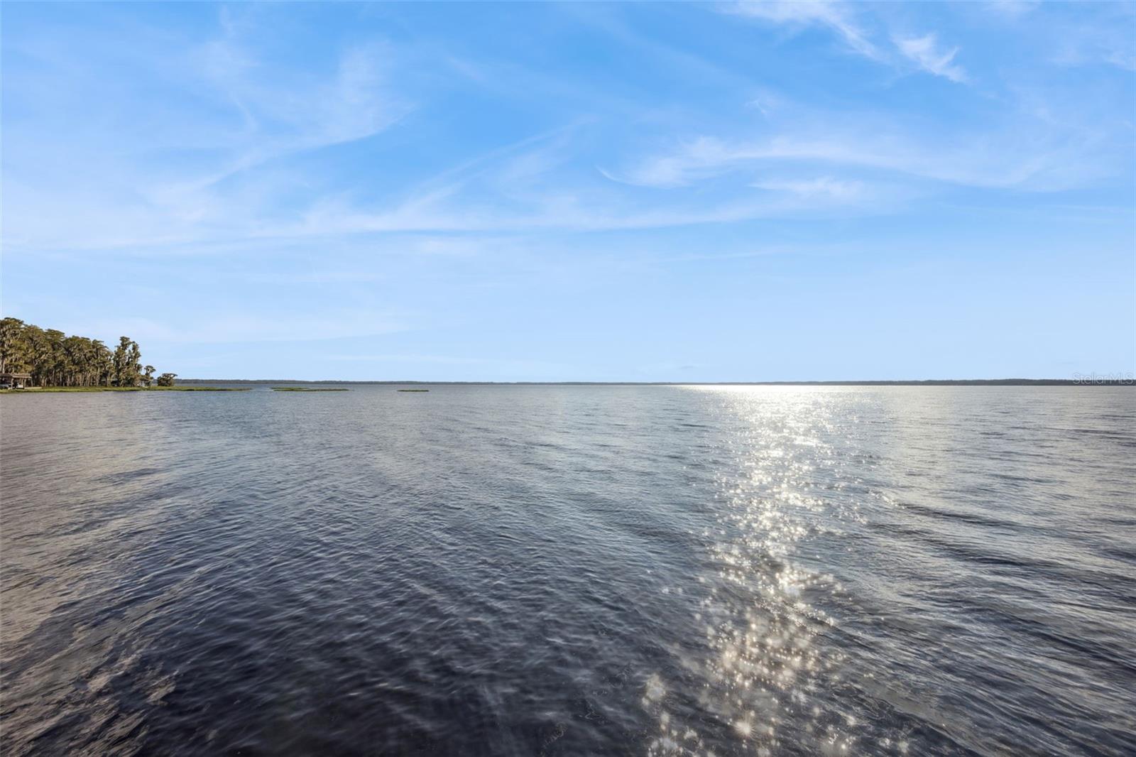 LANCASTER BEACH - Residential