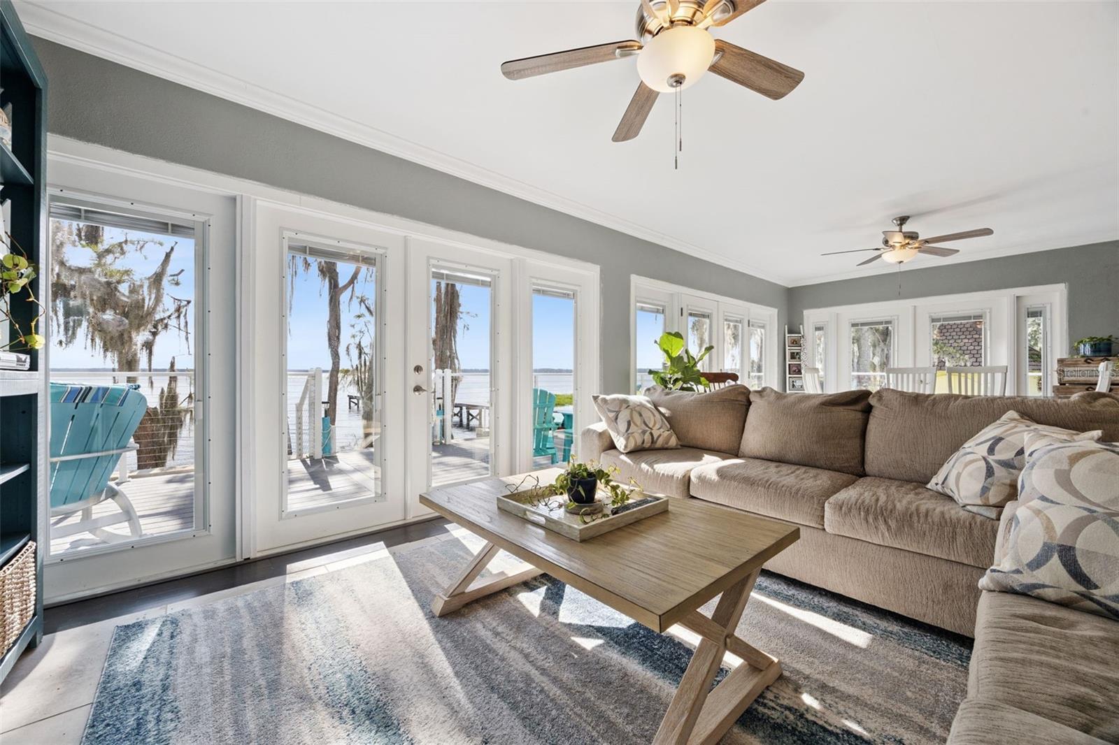 LANCASTER BEACH - Residential