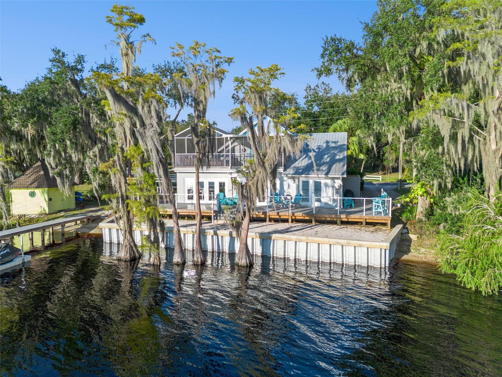 LANCASTER BEACH - Residential
