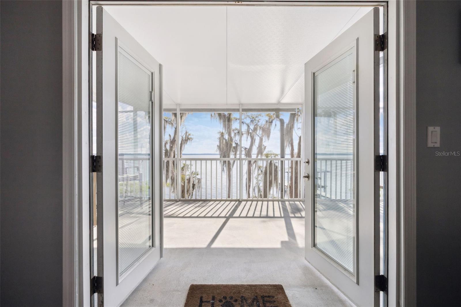 LANCASTER BEACH - Residential