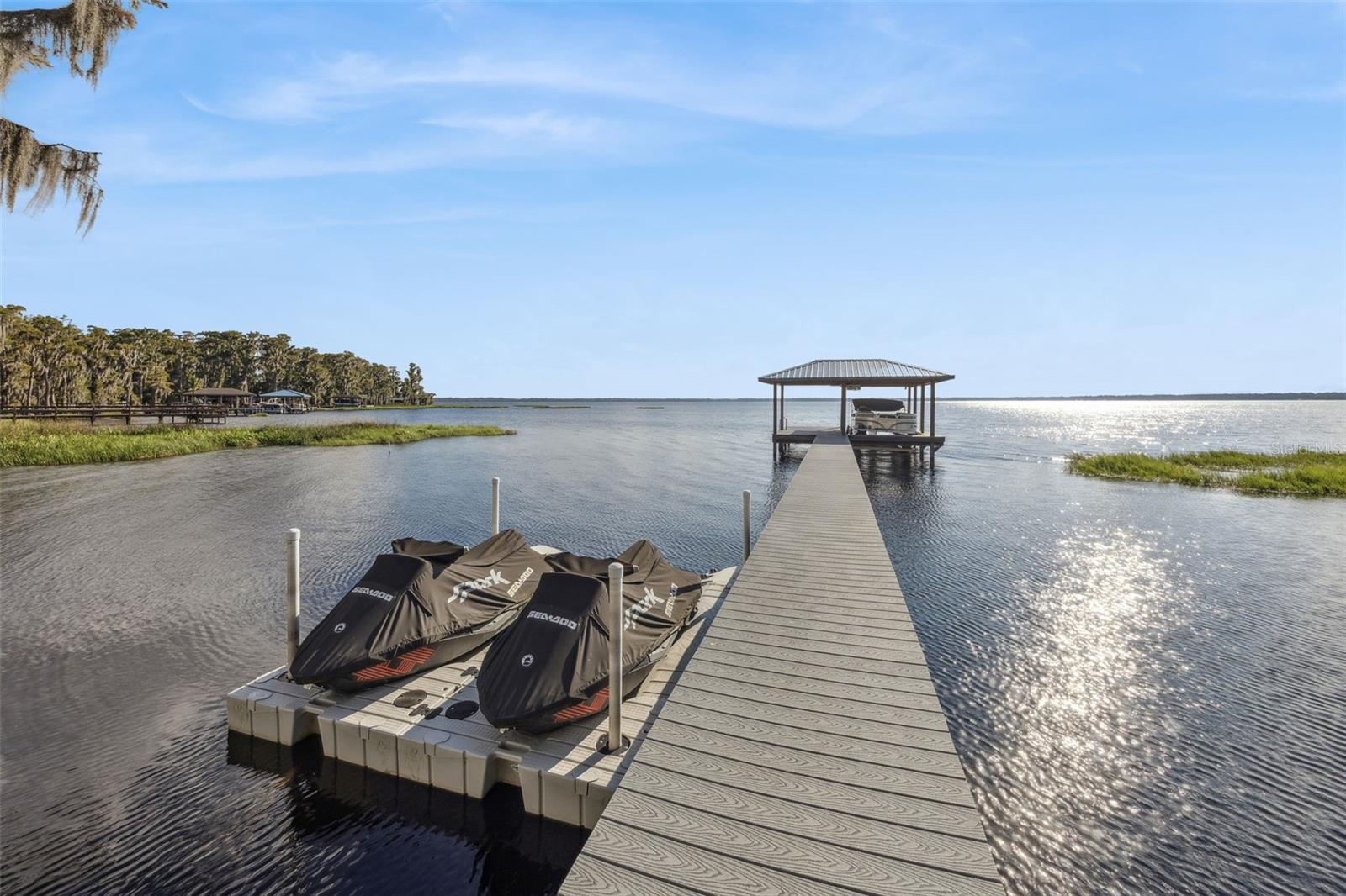 LANCASTER BEACH - Residential