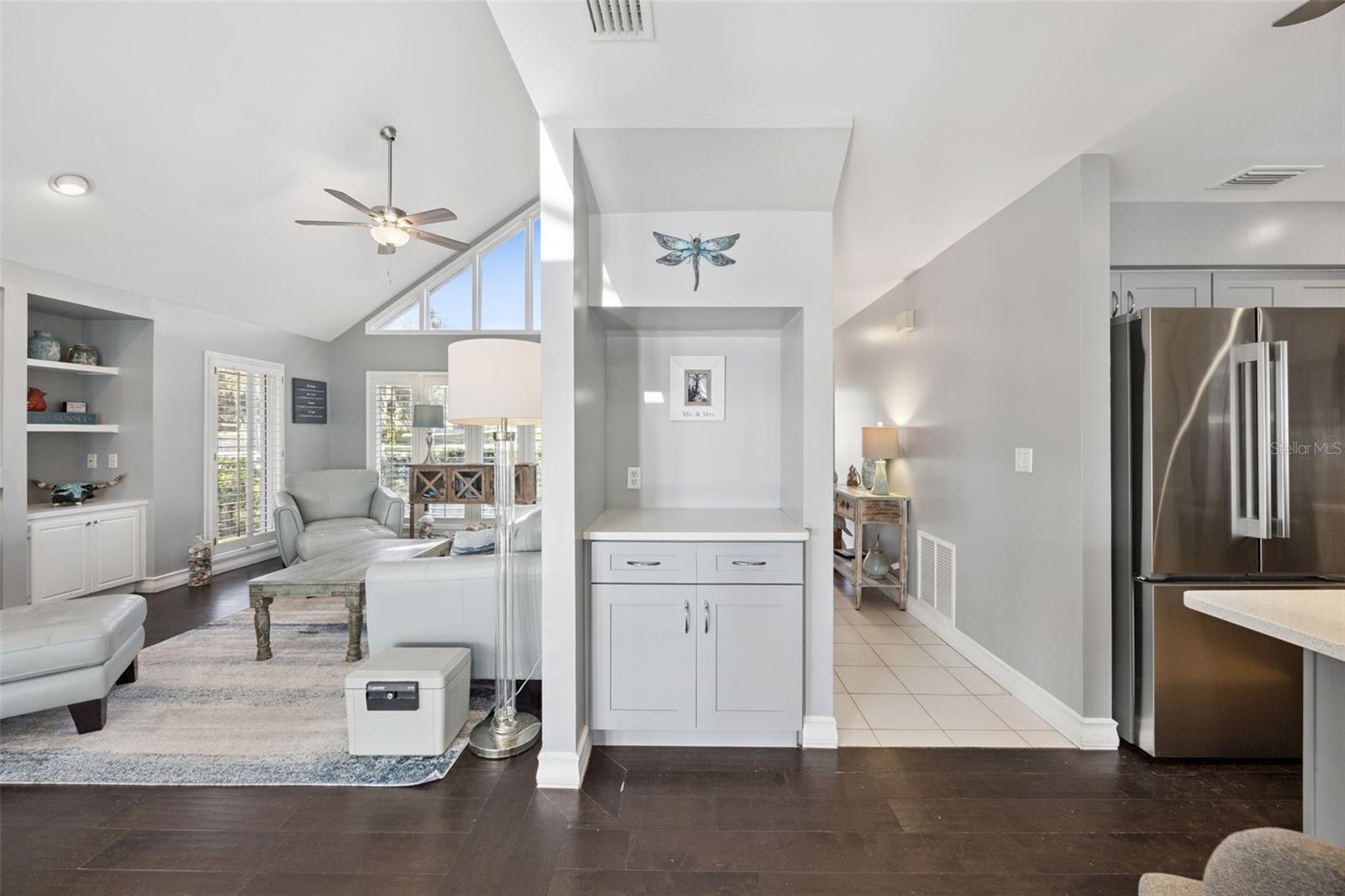 LANCASTER BEACH - Residential