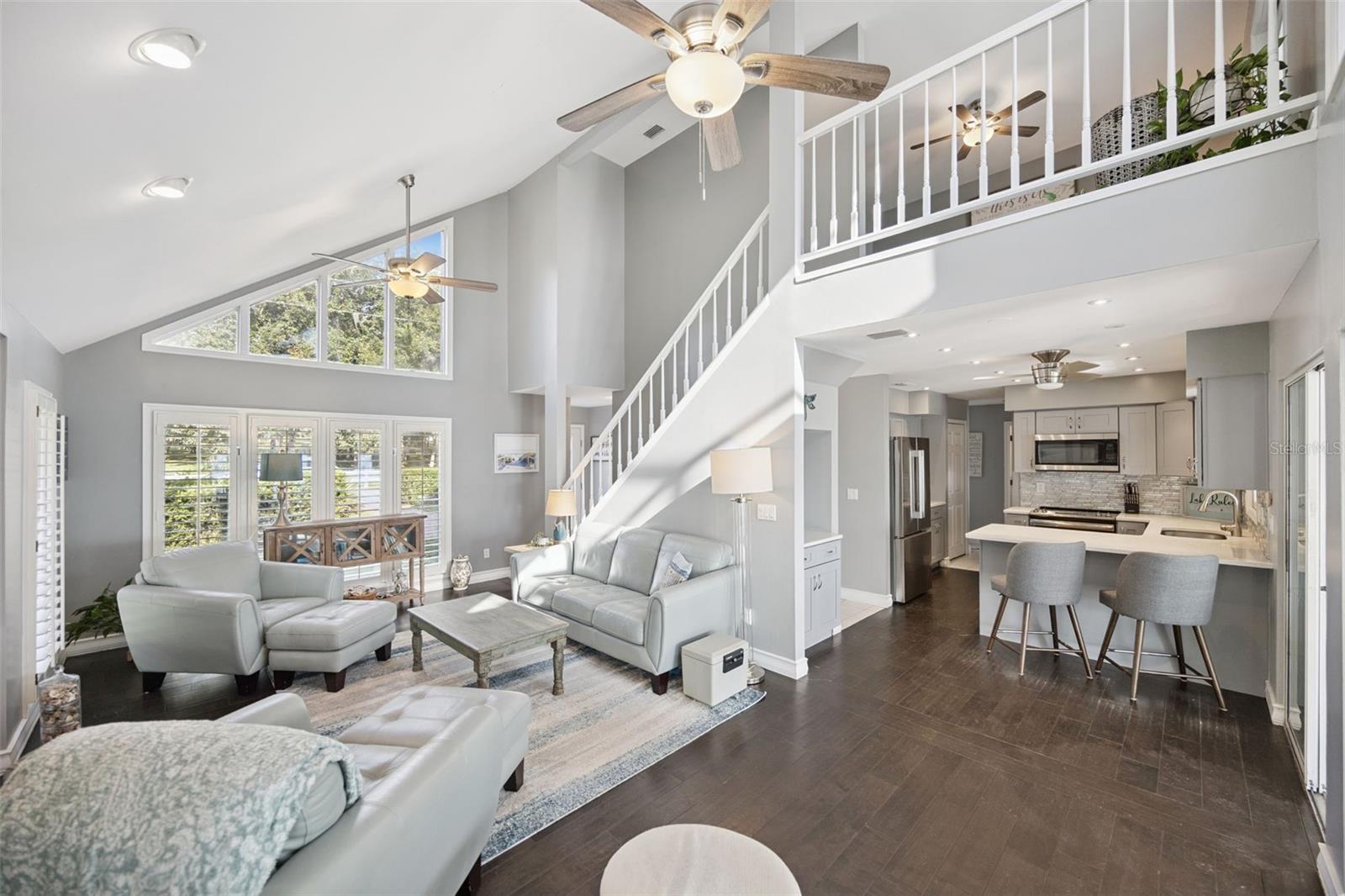 LANCASTER BEACH - Residential