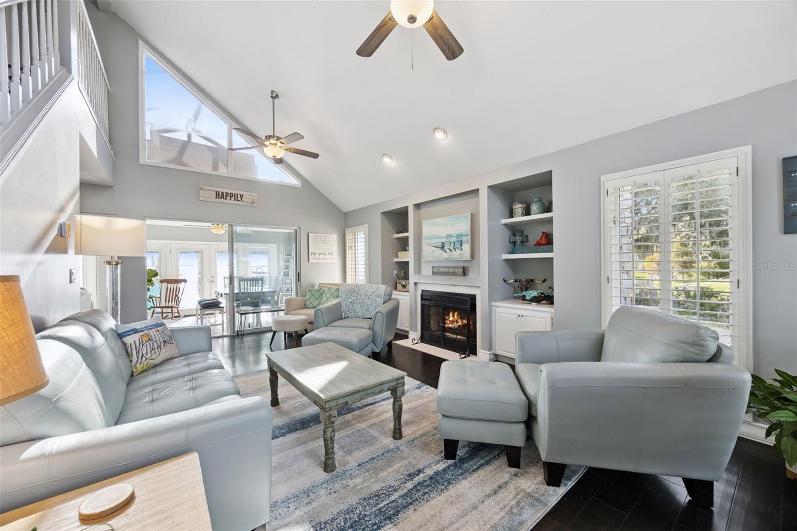 LANCASTER BEACH - Residential