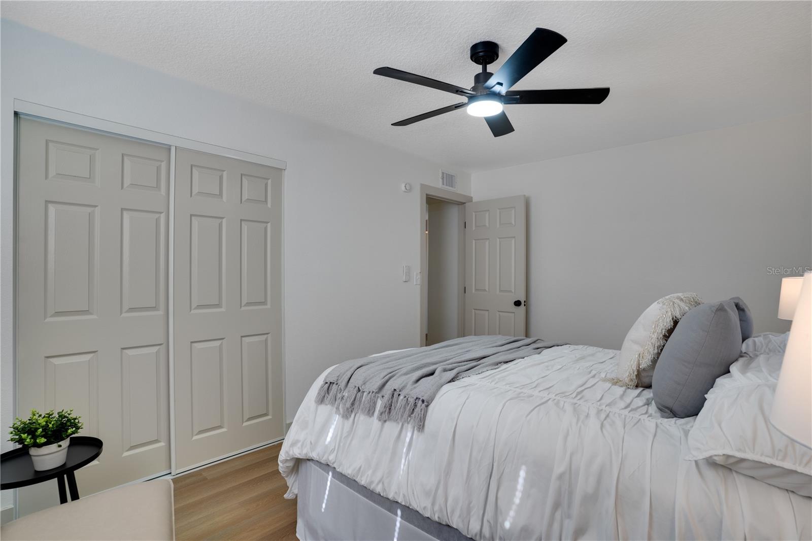 DEL WEBBS SUN CITY FLORIDA UN - Residential