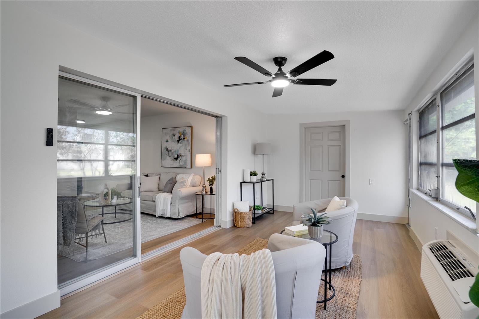 DEL WEBBS SUN CITY FLORIDA UN - Residential