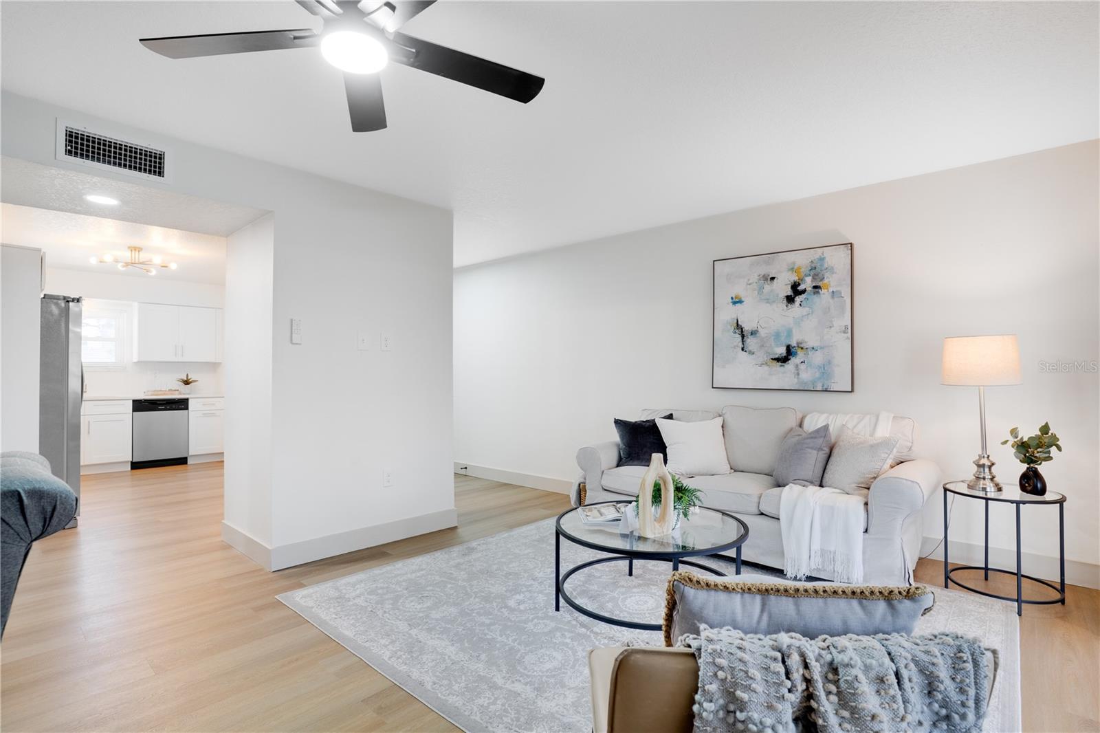 DEL WEBBS SUN CITY FLORIDA UN - Residential