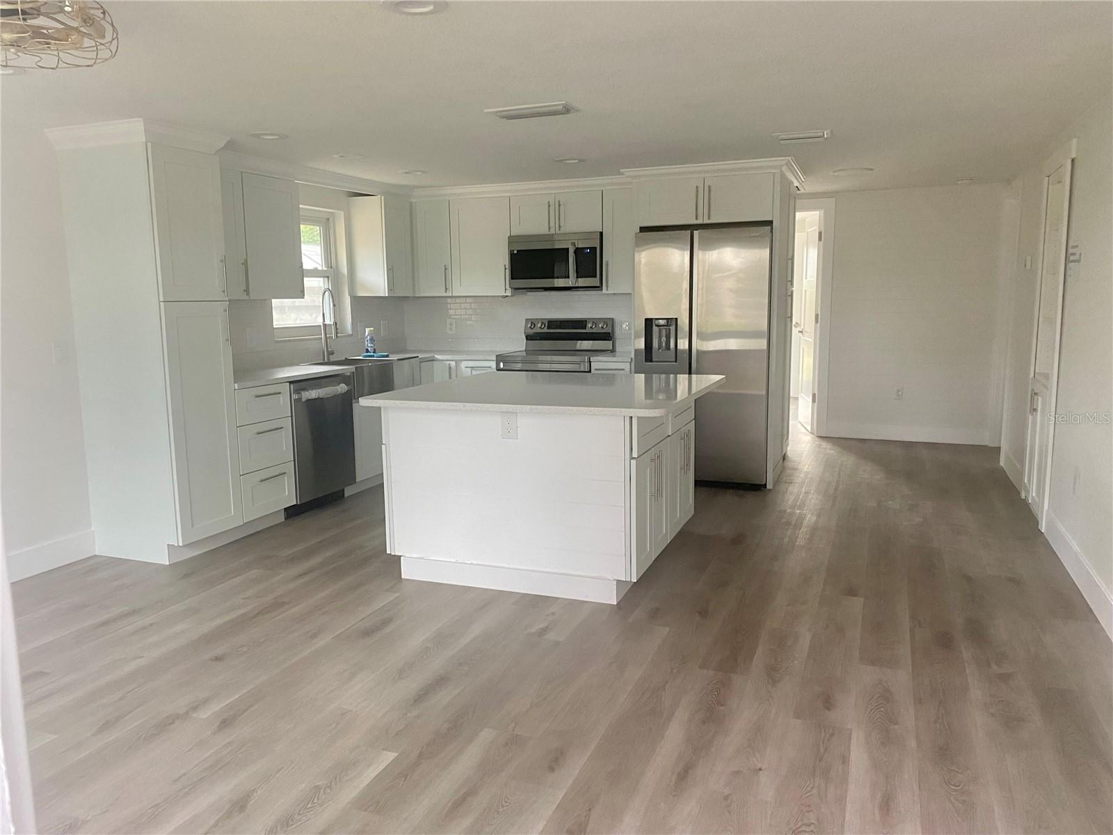 KEW GARDENS - Residential