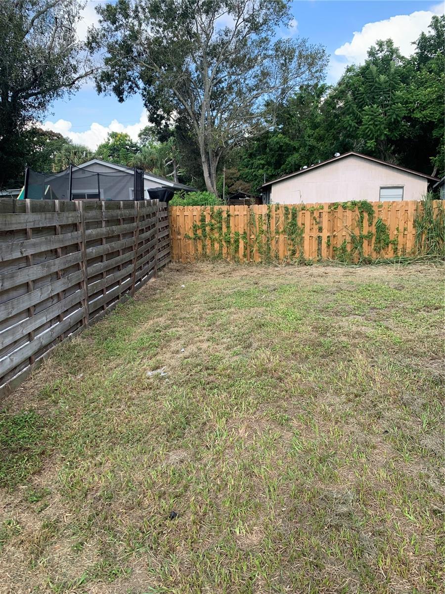 KEW GARDENS - Residential