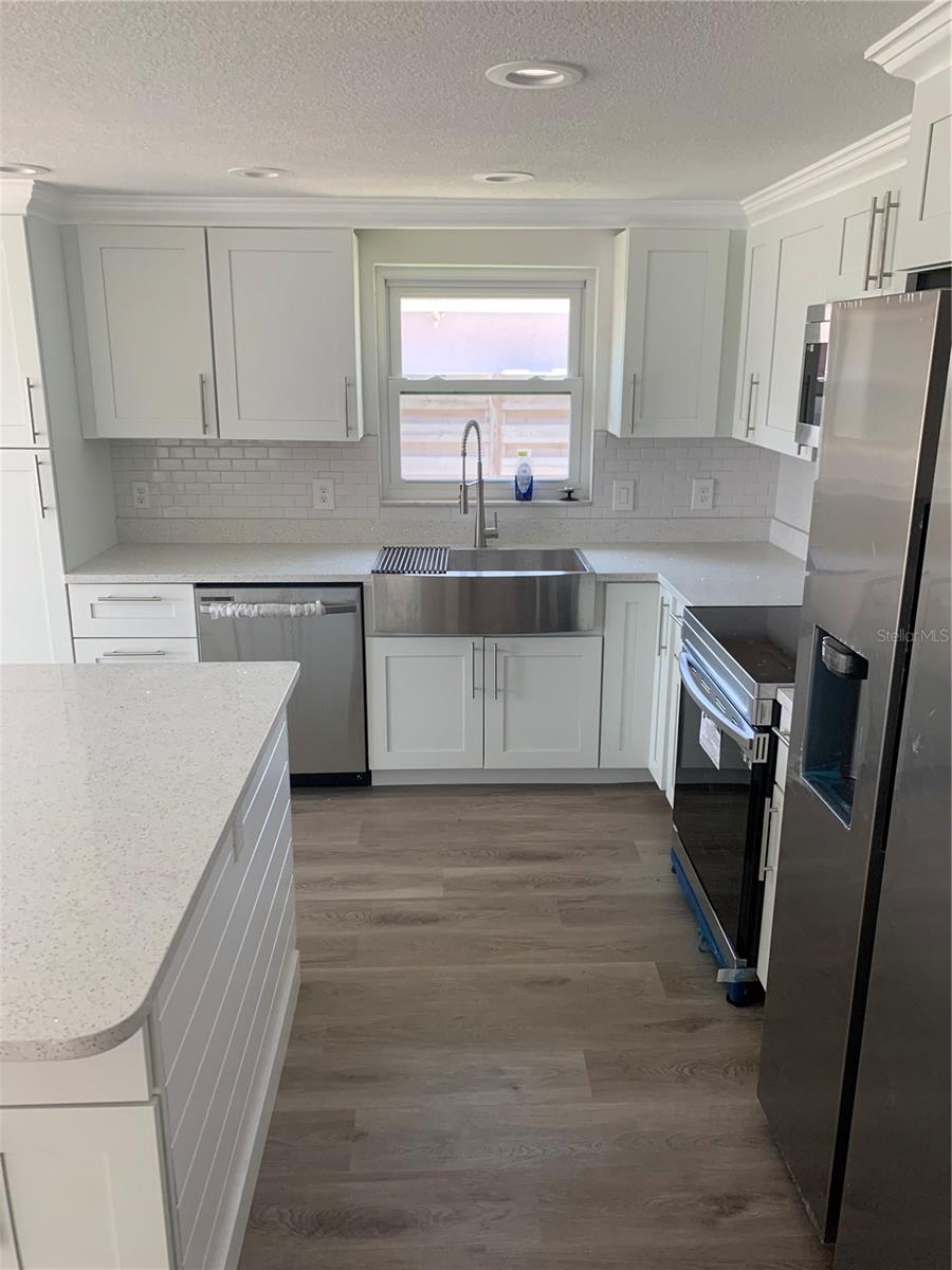 KEW GARDENS - Residential