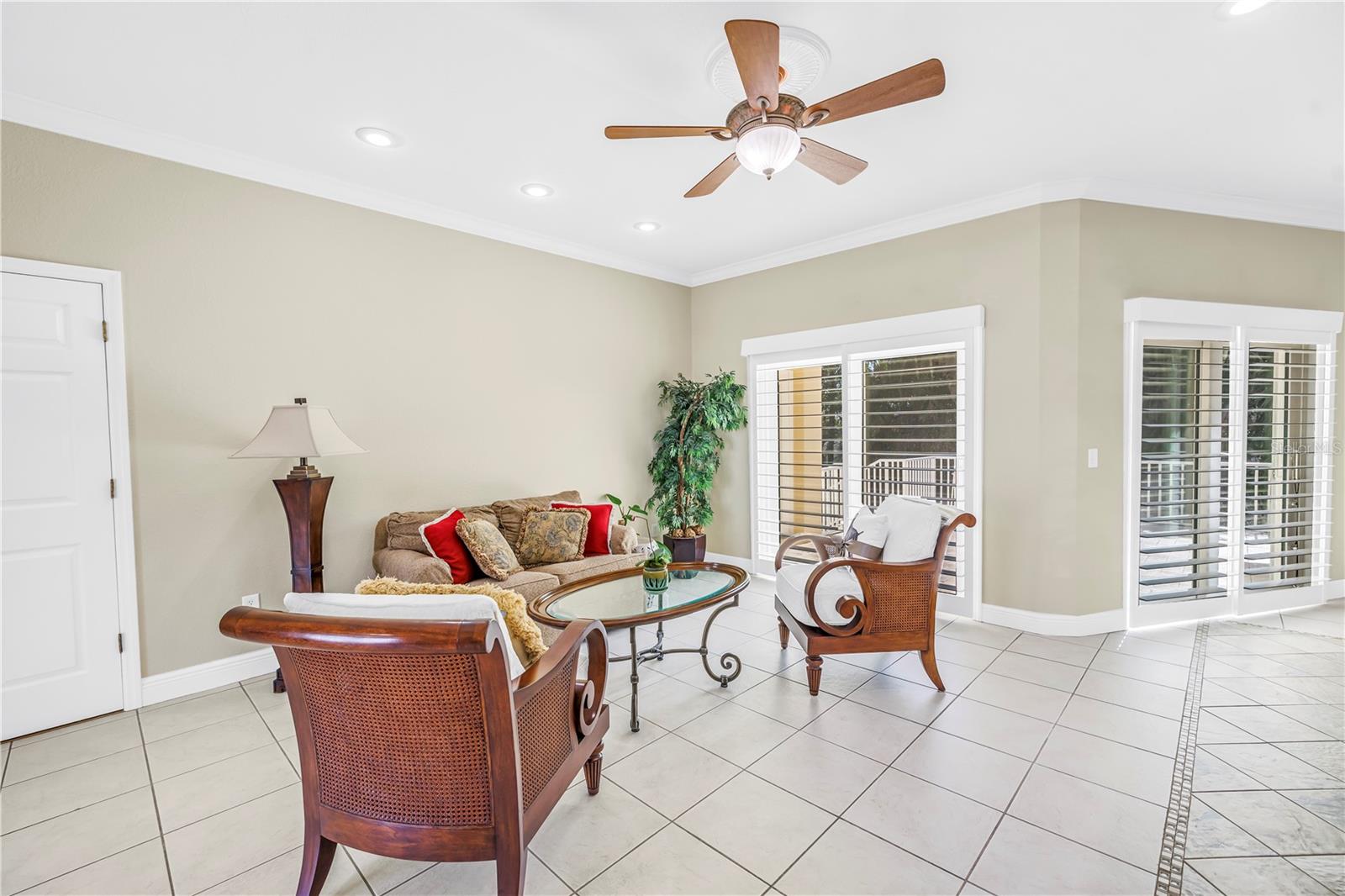 TIERRA VERDE UNIT 1 3RD REP - Residential