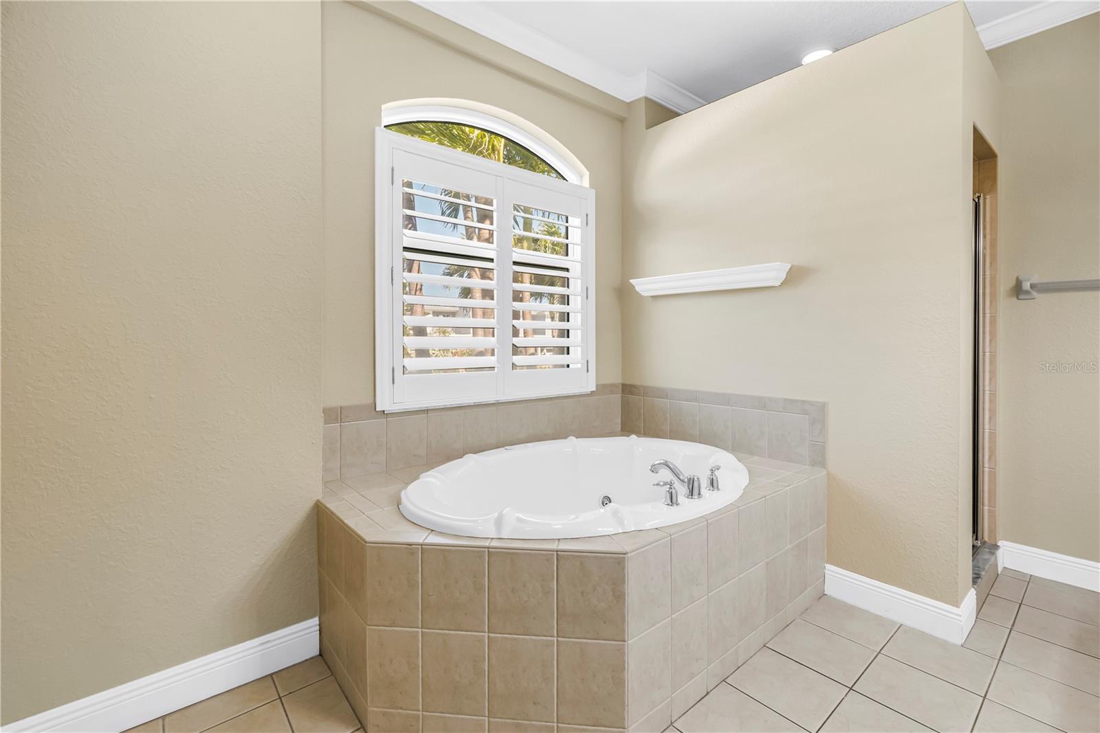 TIERRA VERDE UNIT 1 3RD REP - Residential