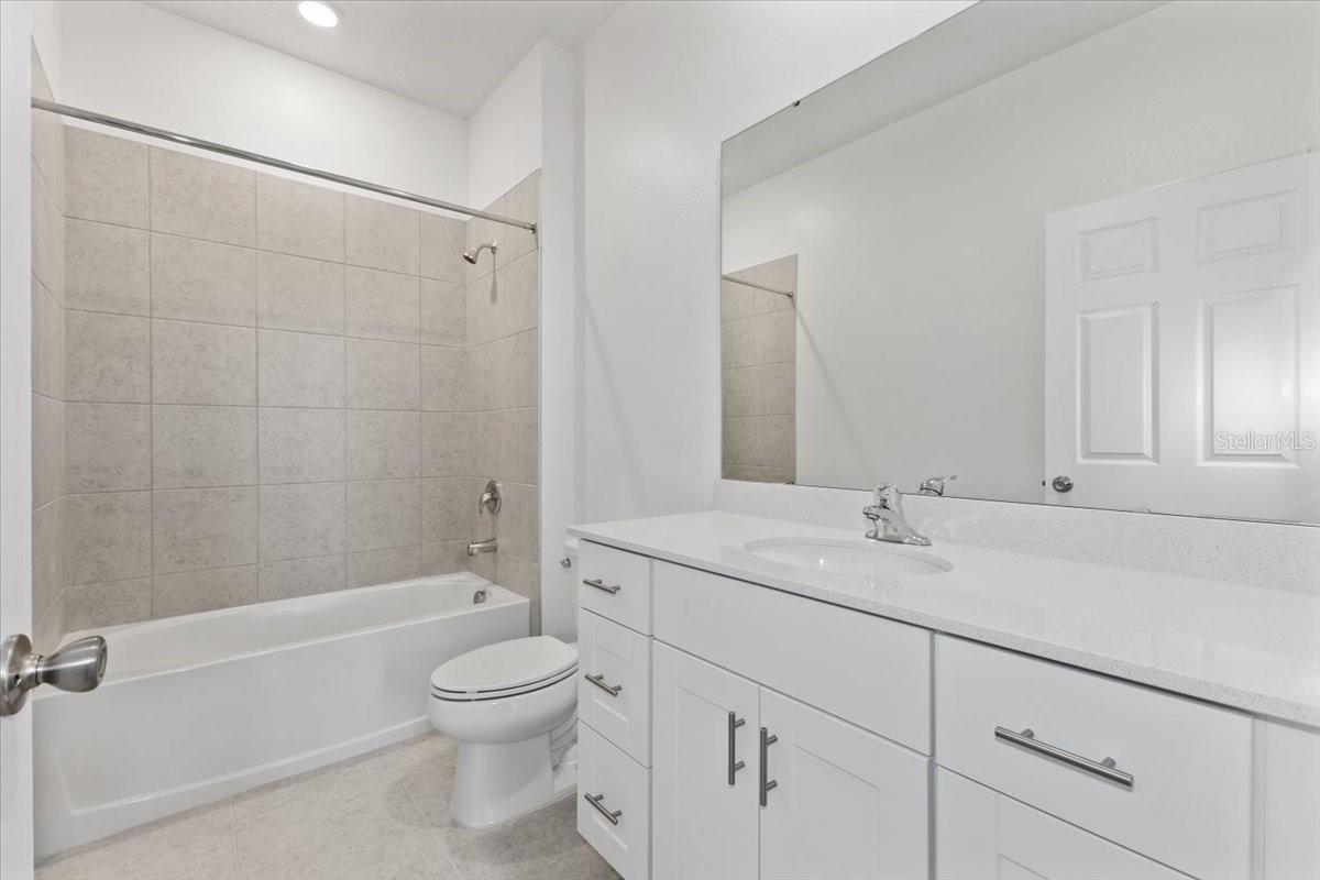 MIRROR LAKE VILLAGE - Residential