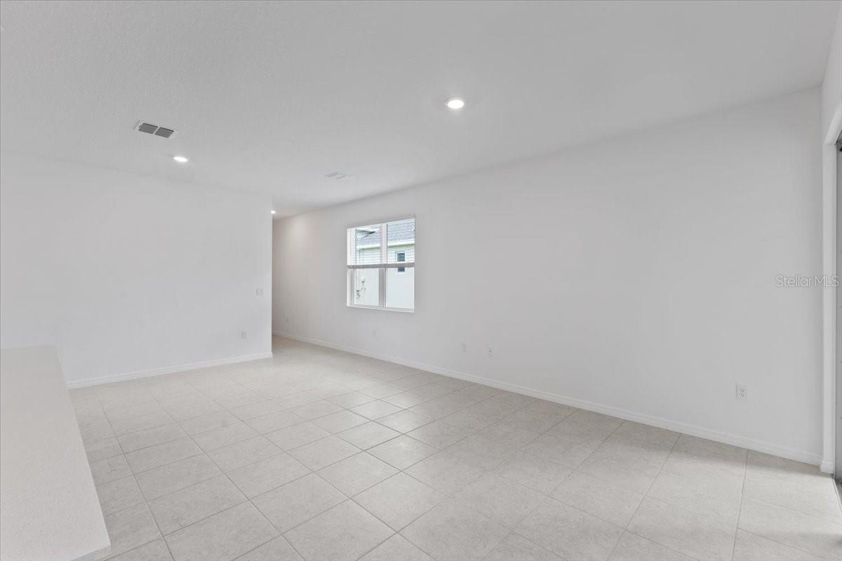 MIRROR LAKE VILLAGE - Residential