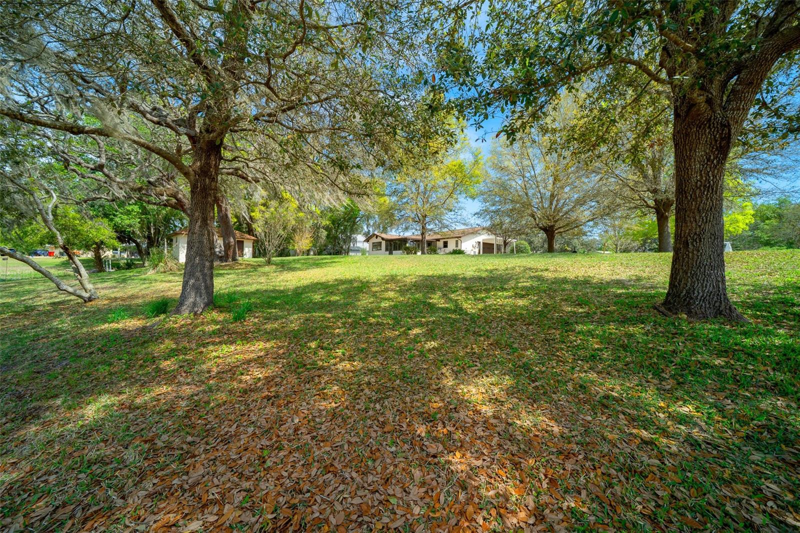 SEVEN LAKES PARKS - Residential