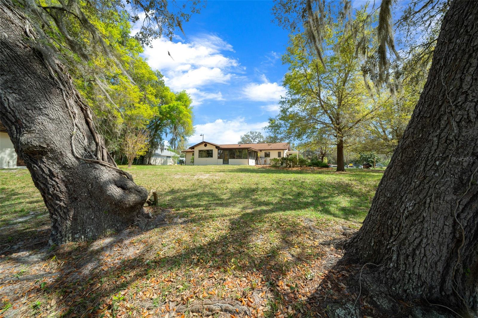 SEVEN LAKES PARKS - Residential