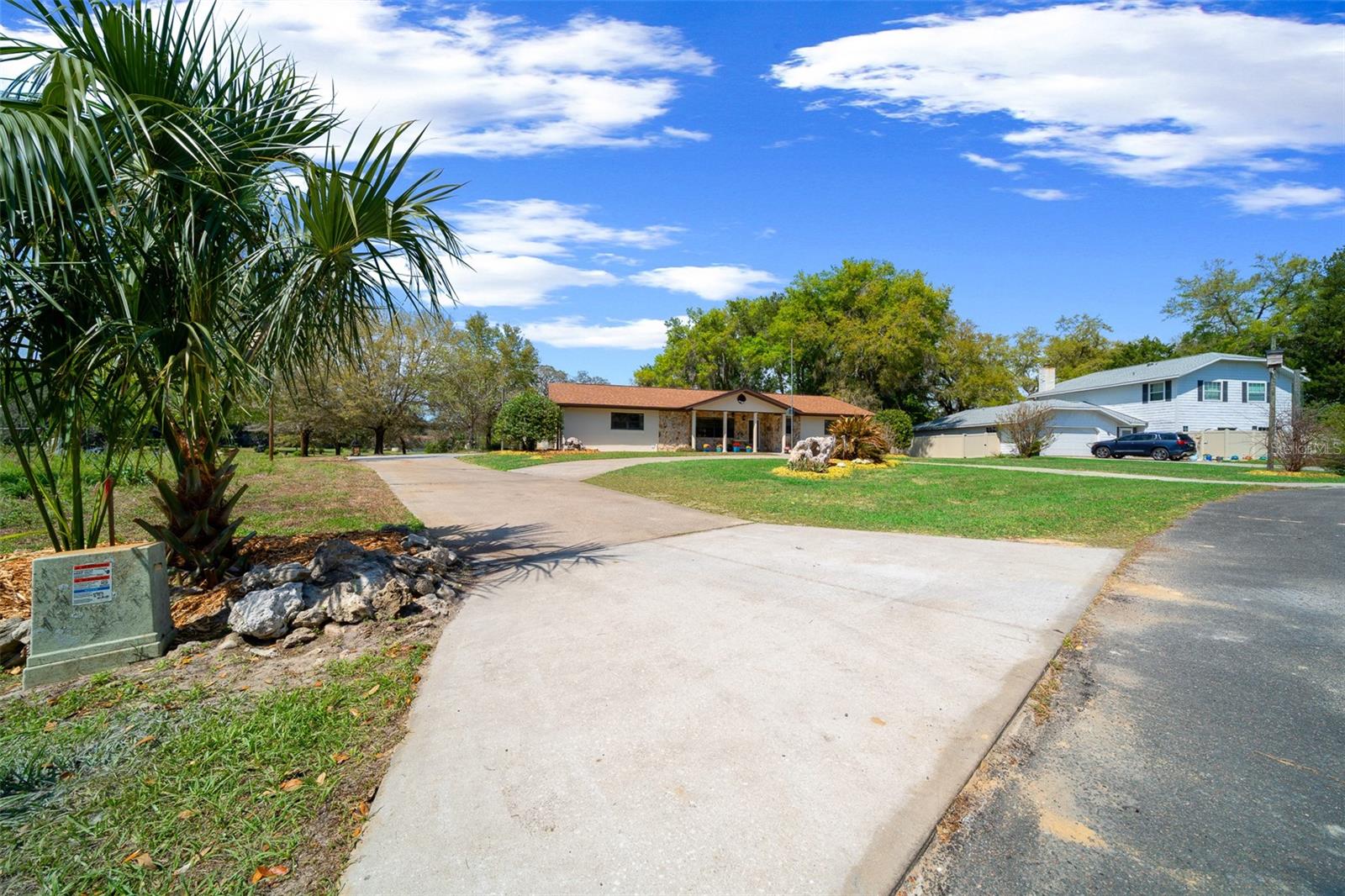 SEVEN LAKES PARKS - Residential