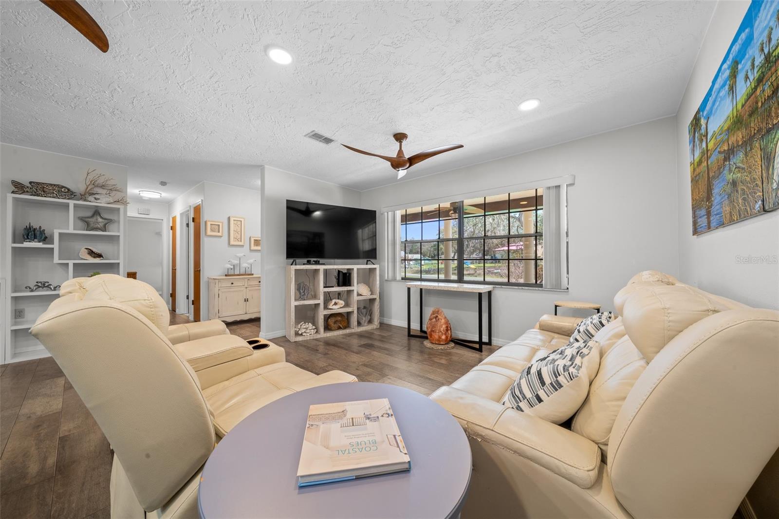 SEVEN LAKES PARKS - Residential