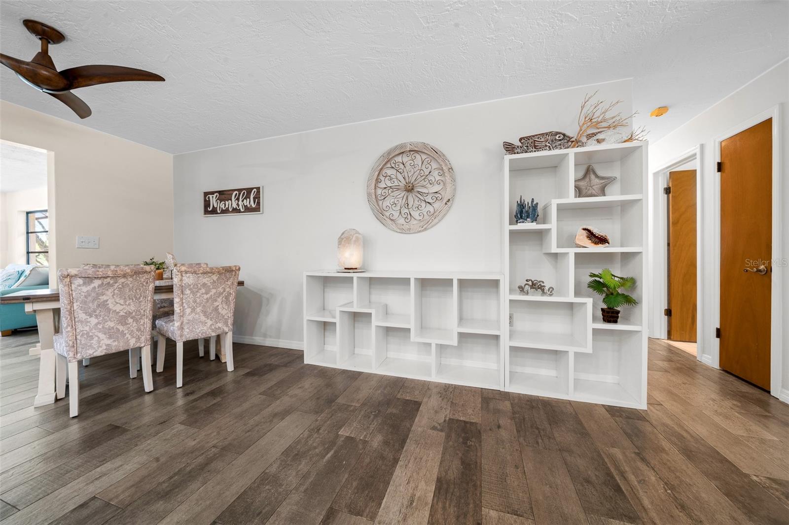 SEVEN LAKES PARKS - Residential