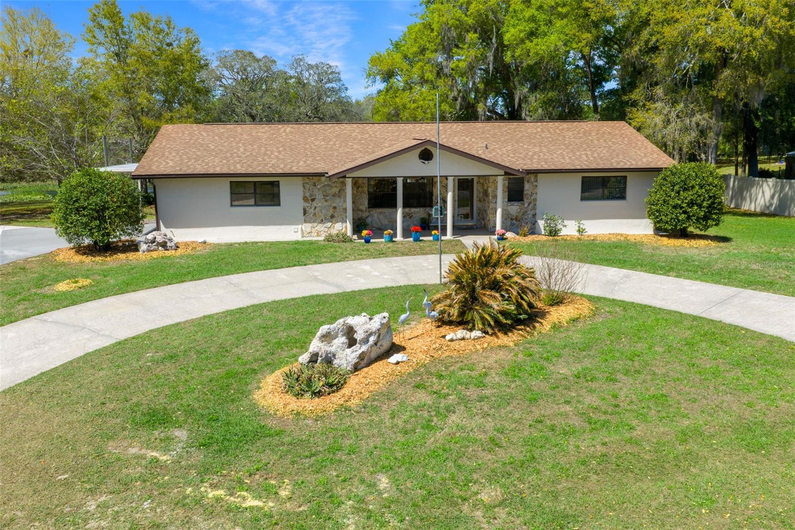 SEVEN LAKES PARKS - Residential