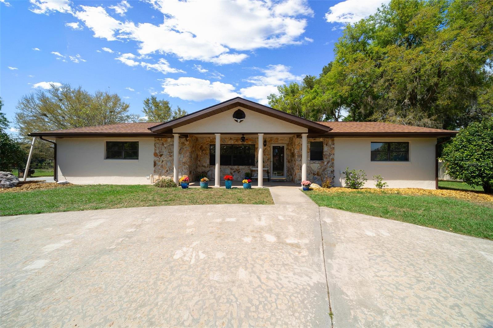 SEVEN LAKES PARKS - Residential