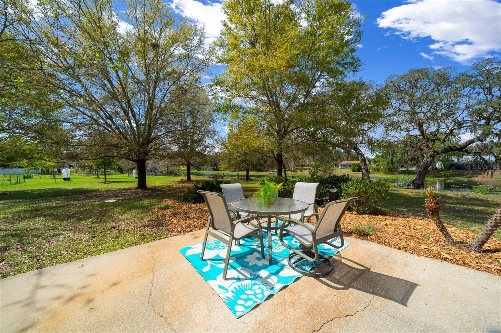 SEVEN LAKES PARKS - Residential