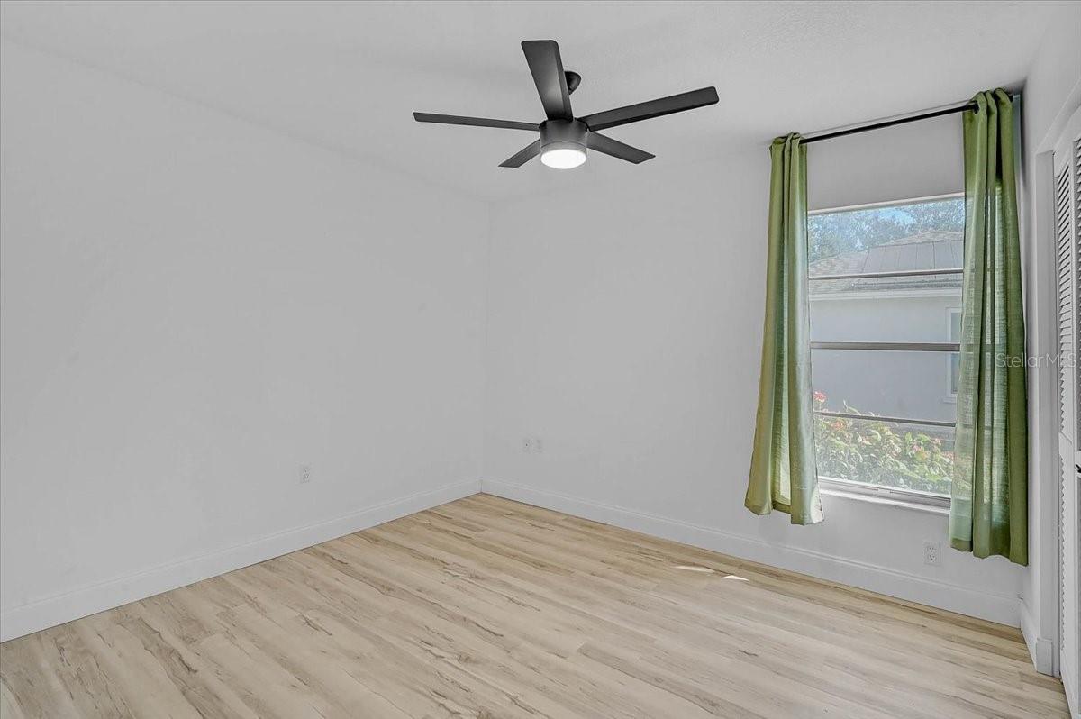 VILLAGE GREEN OF BRADENTON - Residential