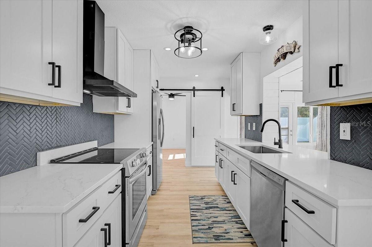 VILLAGE GREEN OF BRADENTON - Residential