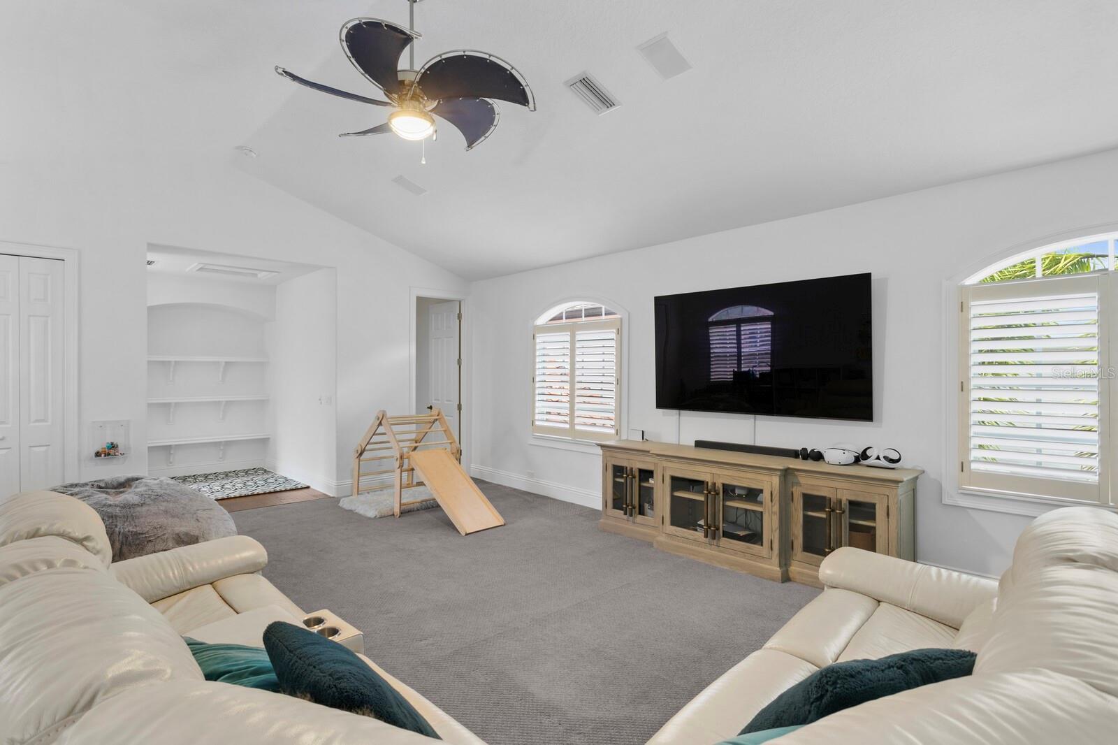 AVILA UNIT 13 K - Residential