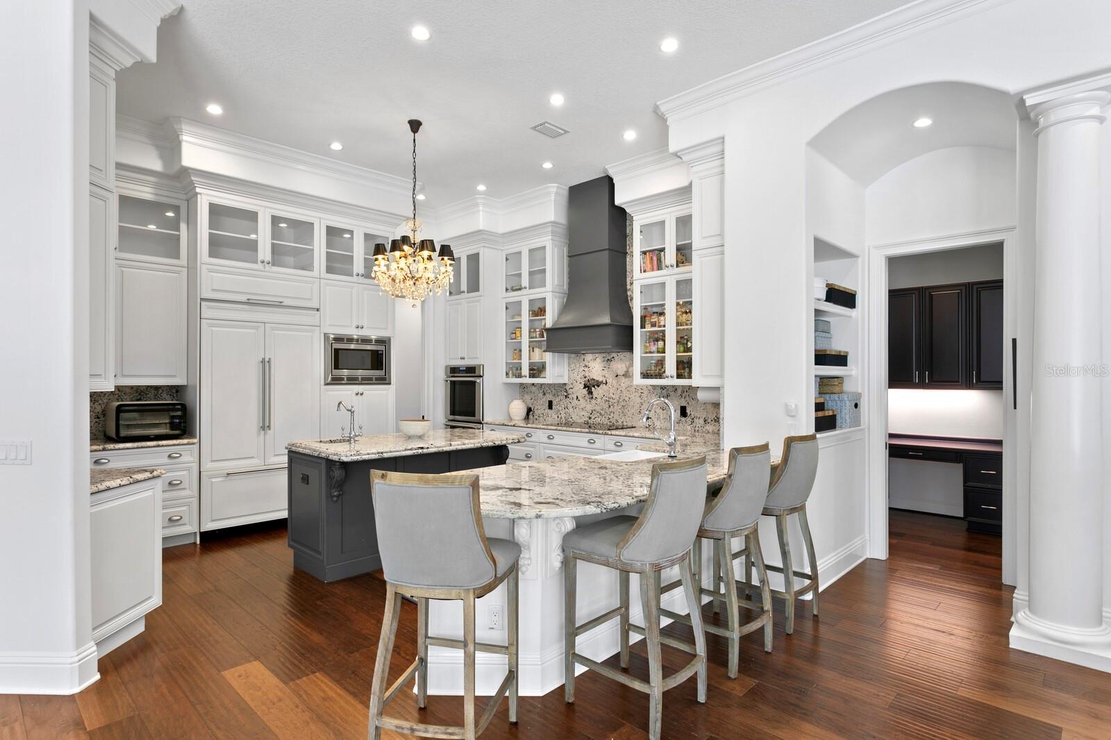 AVILA UNIT 13 K - Residential