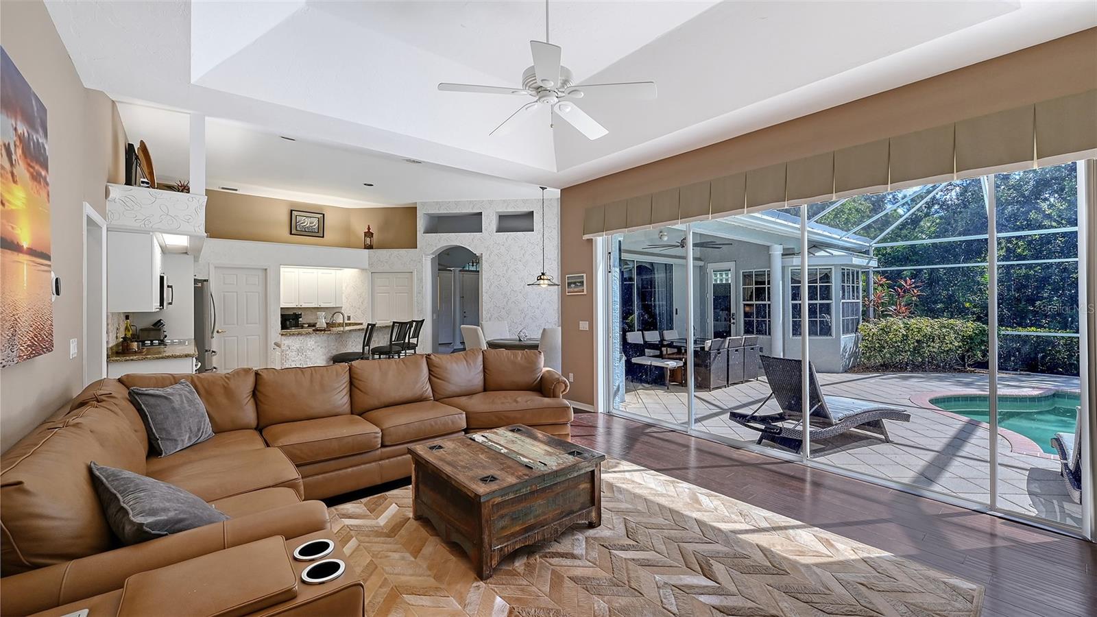 UNIVERSITY PARK - Residential