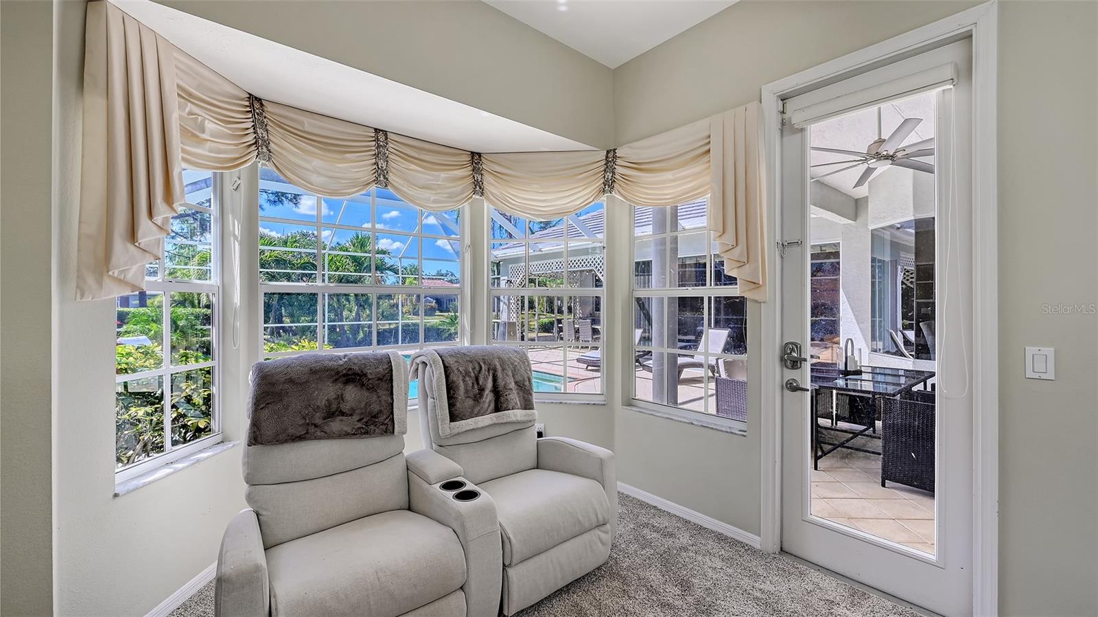 UNIVERSITY PARK - Residential