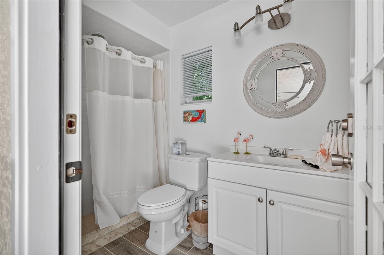 HAMPTON HILLS - Residential