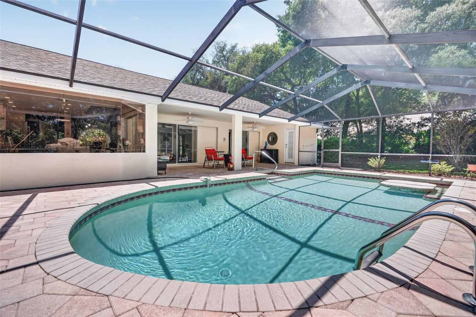 HAMPTON HILLS - Residential